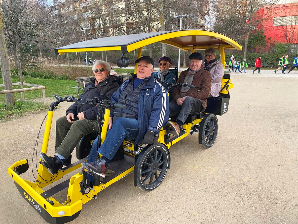 OUICYCLE - Quadricycle à assistance electrique OuiCycle-velo-bus-pmr